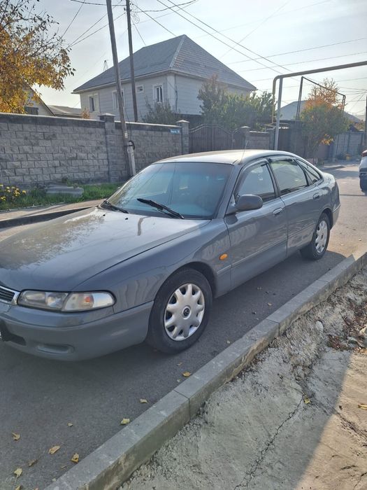 Mazda Cronos 1.8