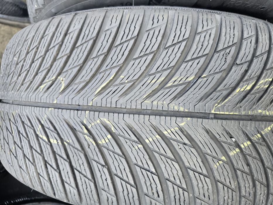 Anvelope iarna 265 50 19 Runflat