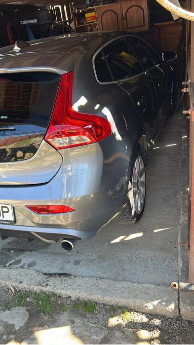 Volvo v40 2.0 diesel