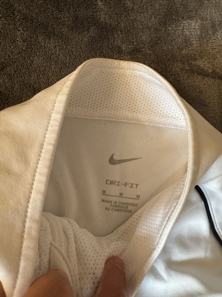 Nike горнище М размер