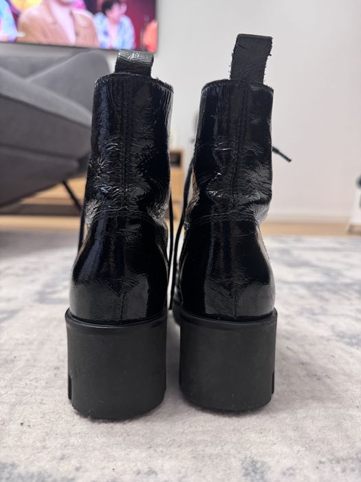 Ghete piele naturala lacuita