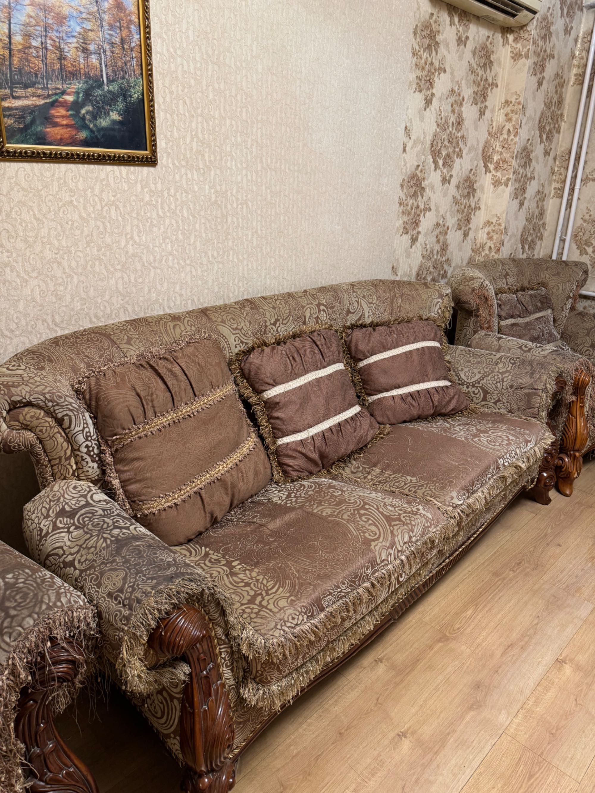Диван для гостиной