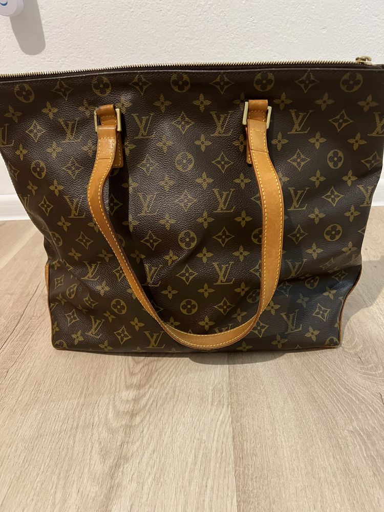 Продавам чанта Louis Vuitton