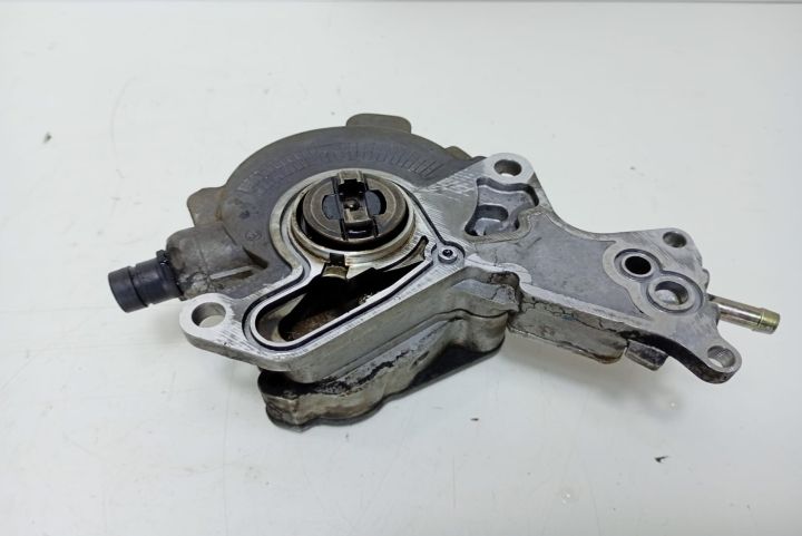 Pompa vacuum  tandem 038145209A Volkswagen VW Passat B5.5 (facelift)