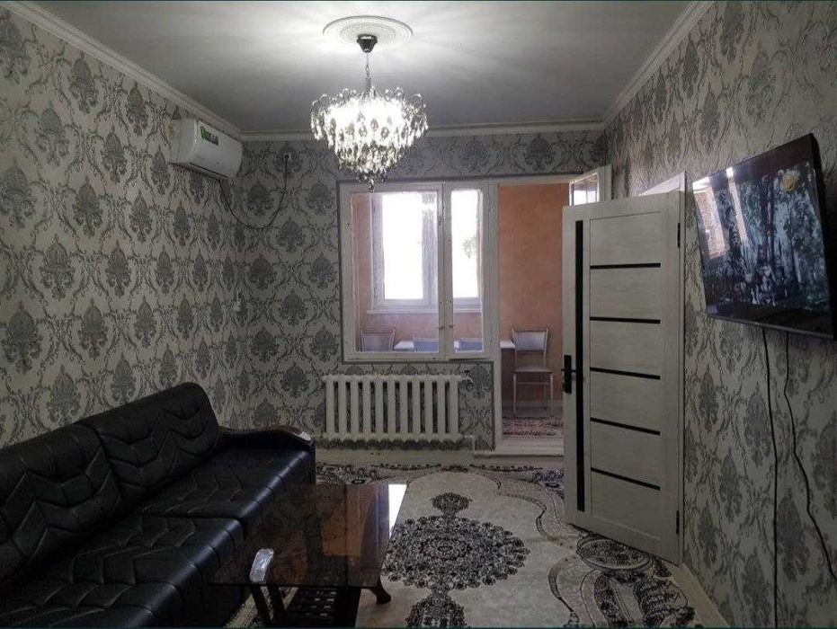 Сдаётся кв ТЦ Мега Планета 2-ком/4/4 на Юнусабад-11 кв 011