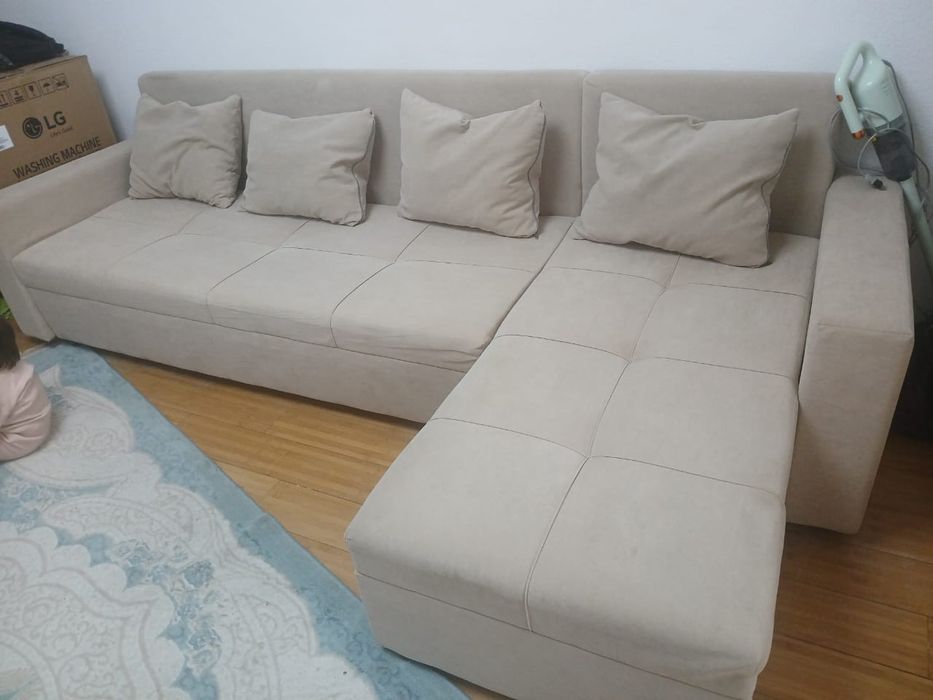 Продам диван срочно