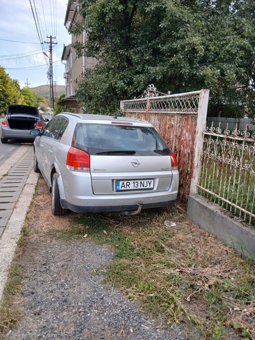 Opel Signum pentru piese