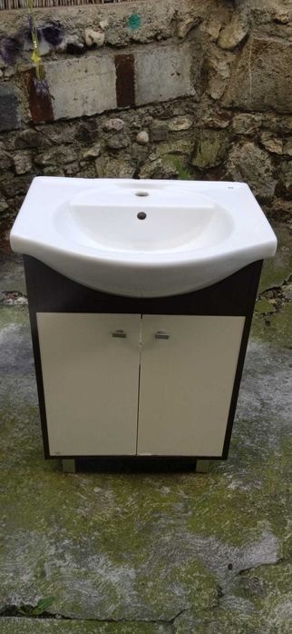 chiuvetä cu duläpior,Brasov