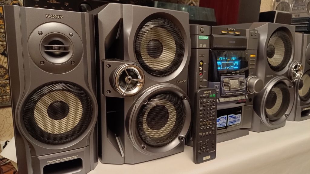 Муз.центр Sony MHC-VX777