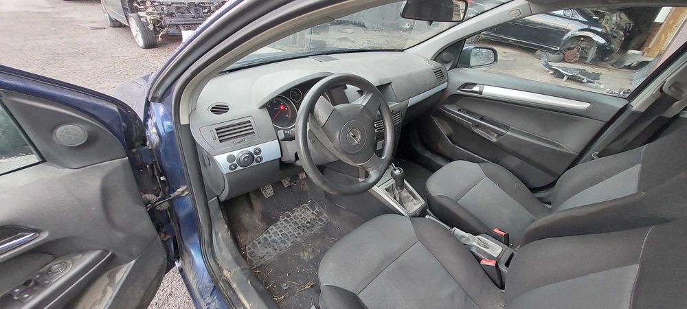 Opel Astra 1,7DTH, Опел Астра Х на части! 
Юни 2004