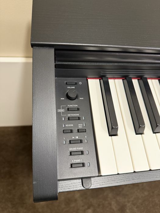 Дигитално пиано Casio PX-770BK Privia 88 клавиша