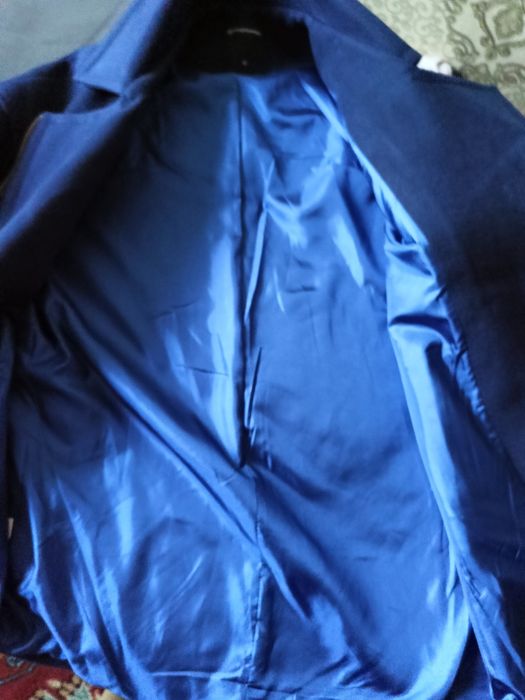 Продам пальто осенние