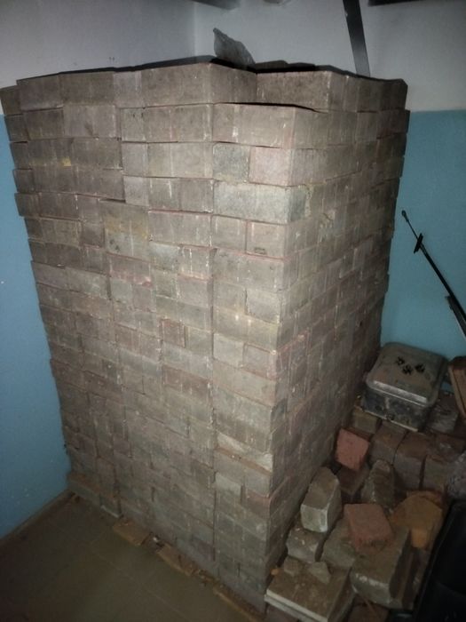 Брусчатка СРОЧНО около 5 подоннов