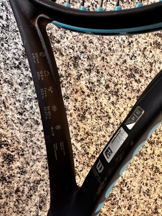 Vand 2 rachete tenis Wilson Ultra 100 si Head Tour Graphene 360