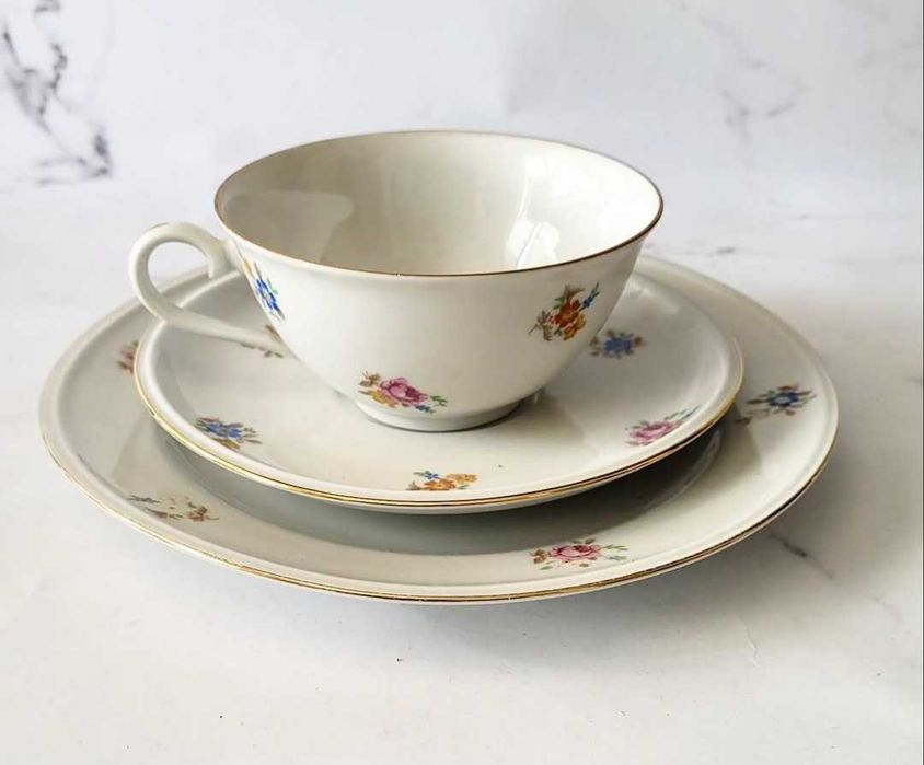 Винтидж порцеланови чашки