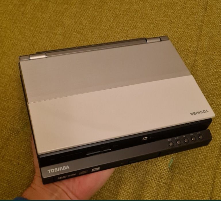 Toshiba Libretto U100 Laptop Ultra Portabil Retro Vechi Vintage