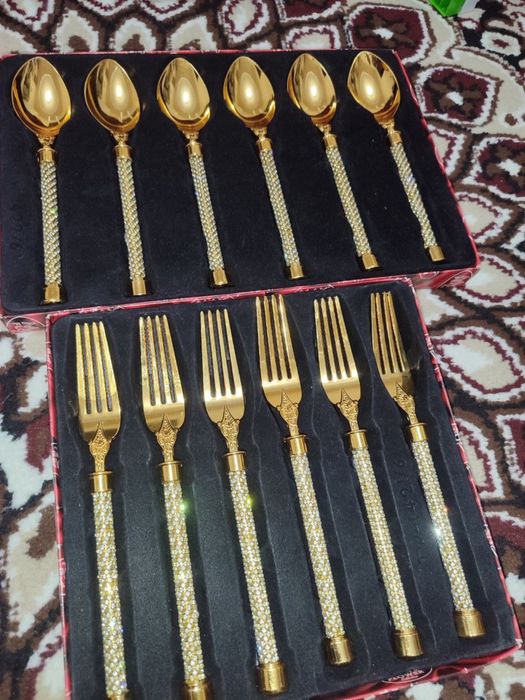 Yengi qoshiqlaaar