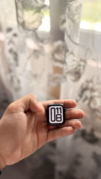 Apple Watch SE 2023 40mm