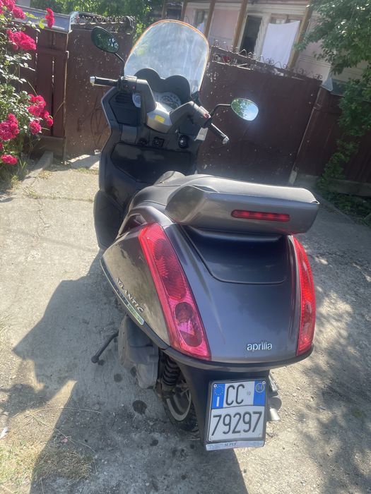 Vand aprilia atlantic 500