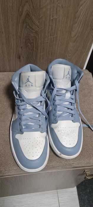 Jordan 1 blue! Marimea 41