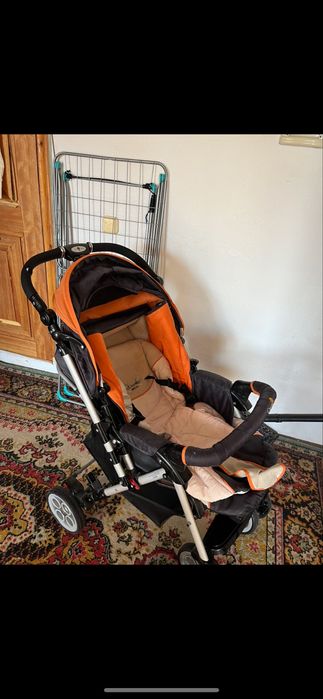 Продам коляску 5000тг