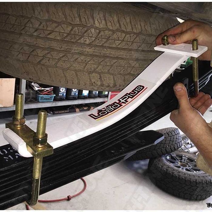 Kit Load Plus Mitsubishi Triton 2006+ pentru ambele arcuri lamelare