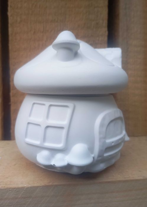 Шкатулки,подсвечники,вазы из гипса для детского творчества