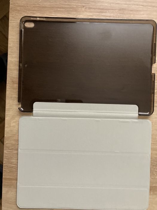 Husa Carcasa magnetica noua Apple iPad Pro 10.5