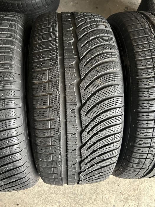 4 anvelope de iarna 245/50/18 michelin runflat!