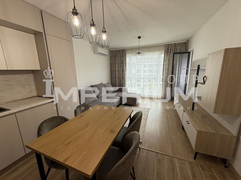 Дава се под наем Двустаен апартамент в Варна, Победа - 65 кв.м за 561 € - Снимка #1