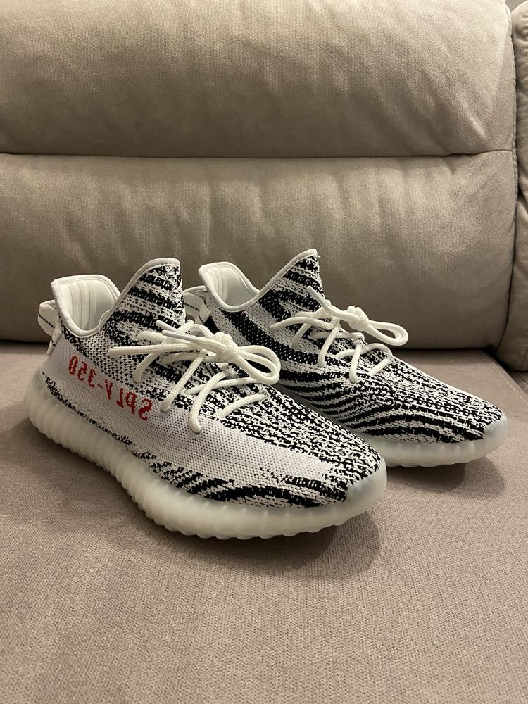 Adidas Yeezy boost 350 v2 Zebra