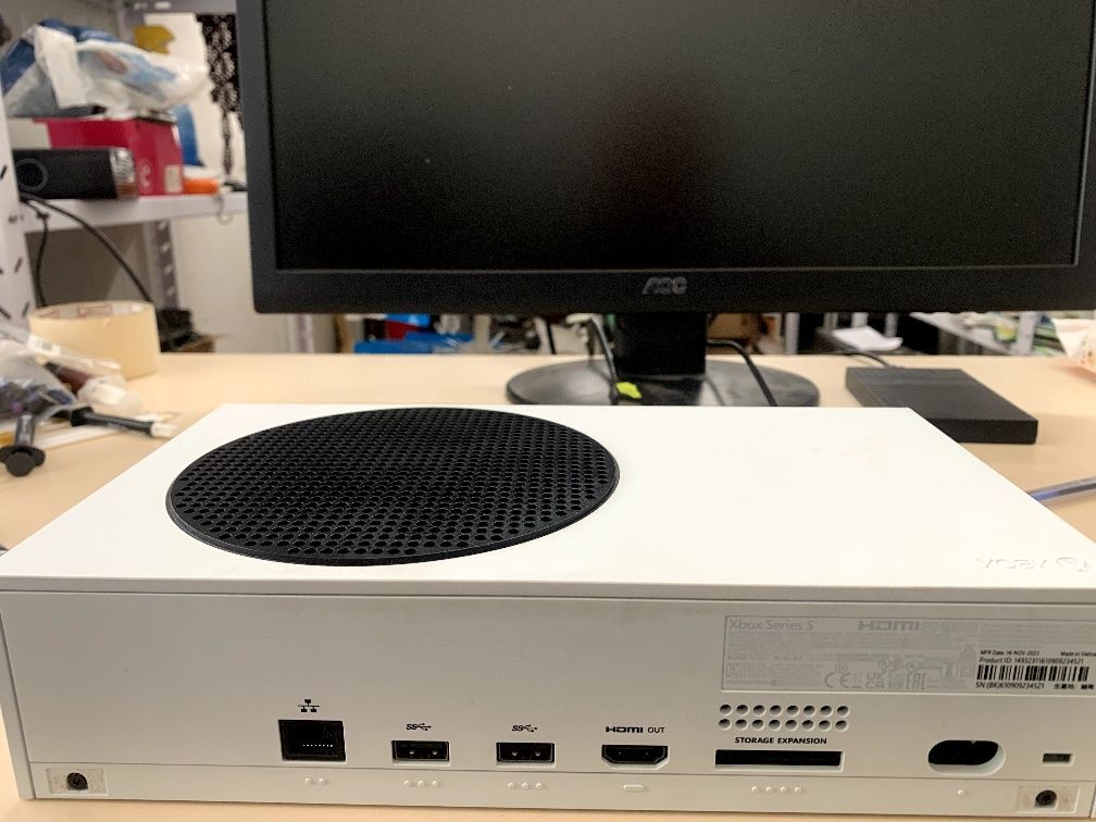 Продавам Xbox series S