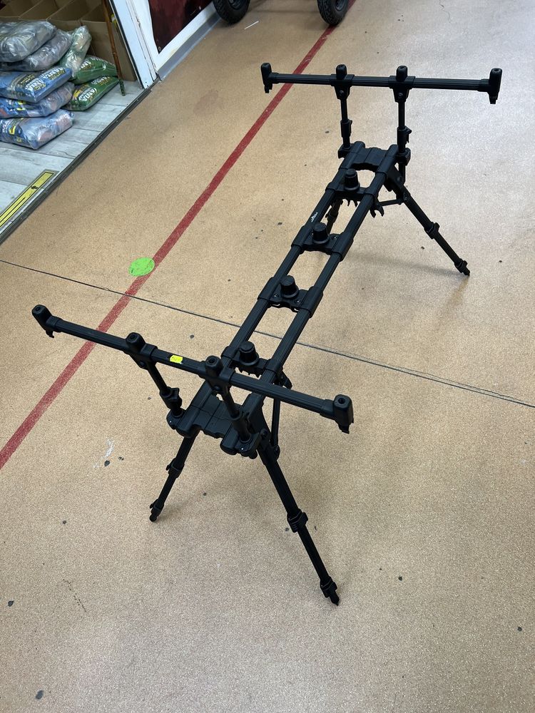 Rod Pod East Shark 4 Posturi FULL Black