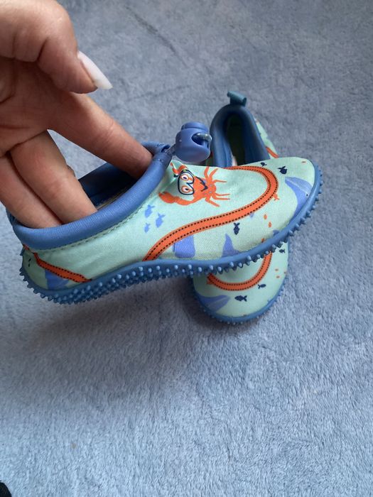 Slapi pentru strand marime 25