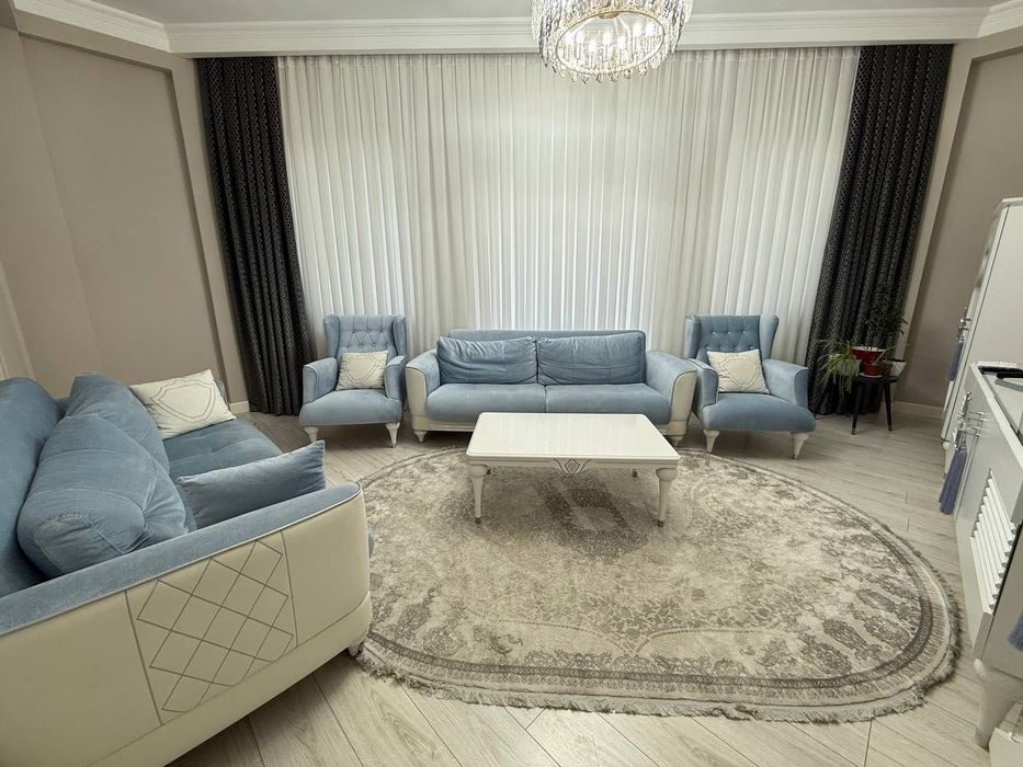 Uzbegim Продается 3 комнатная квартира ремонт ул.Бобура Аэропорт