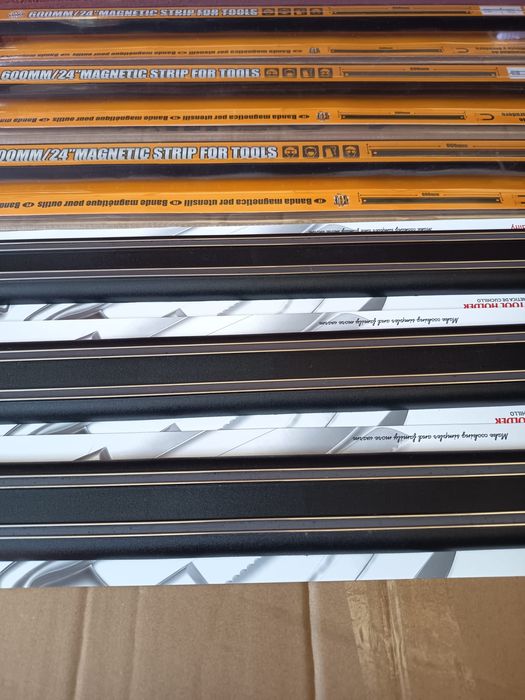 Set bandă magnetică.