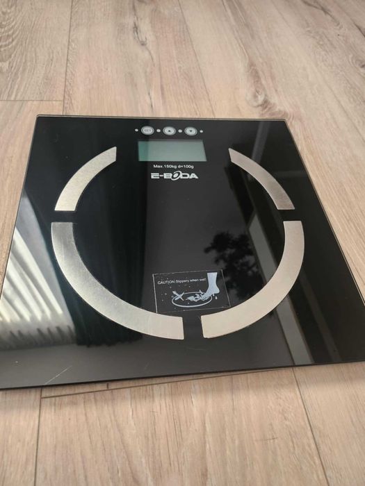 Cantar cu analizator corporal E-Boda CEP2011,