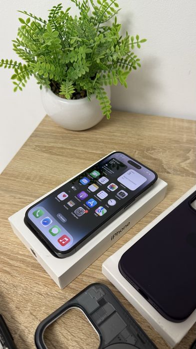 Iphone 14 pro 128gb full box ~ baterie 100% + huse