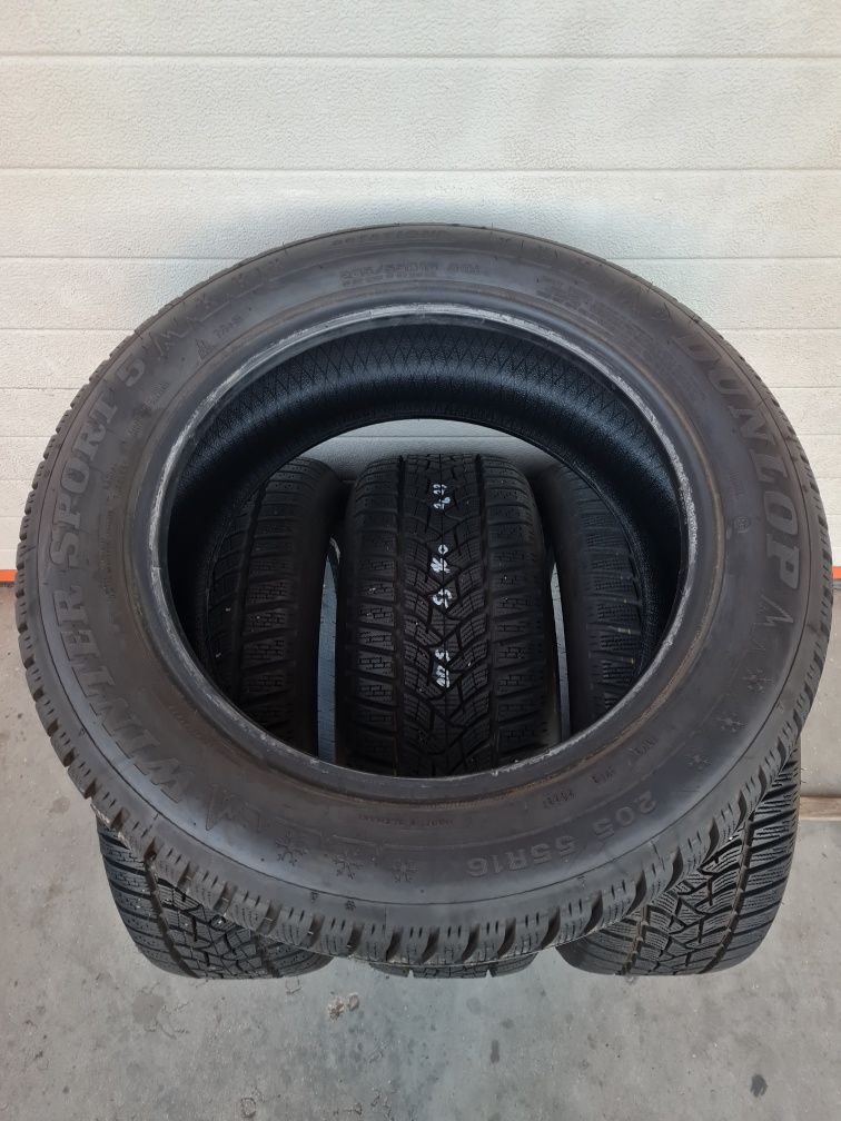Зимни гуми 4 броя DUNLOP WinterSport5 205 55 R16 дот 2623