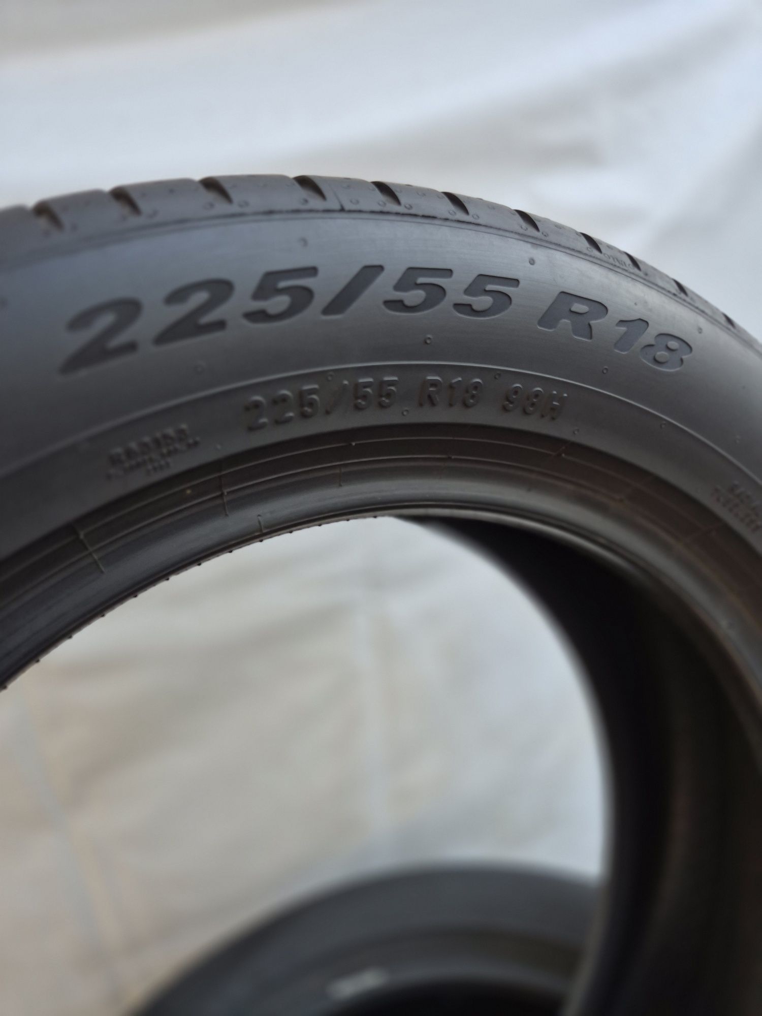 4бр 225 55 18 Pirelli летни - 23г
