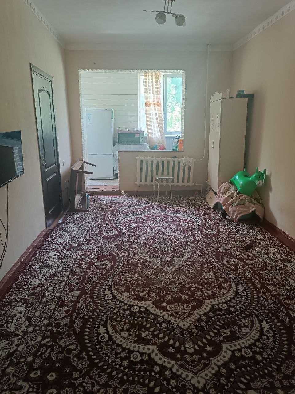 V483 ПРОДАЕТСЯ квартира на: Юнусабад 15кв 2/2/4 50м2