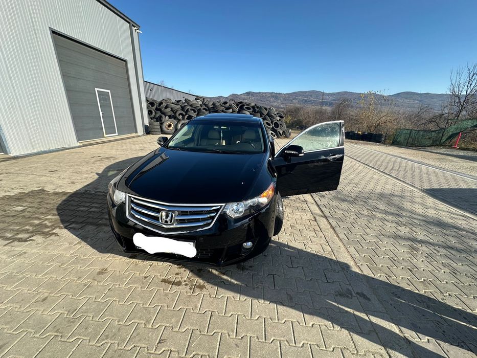 Vand urgent Honda Accord 2009