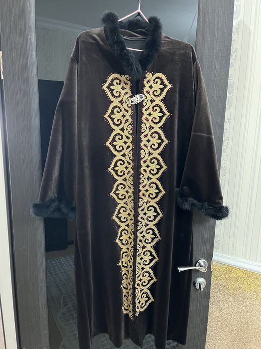 Продам камзол национальный размер 52,новый цена 10000тг