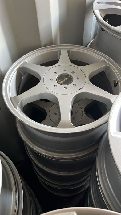 Продам диски R16 5х114.3