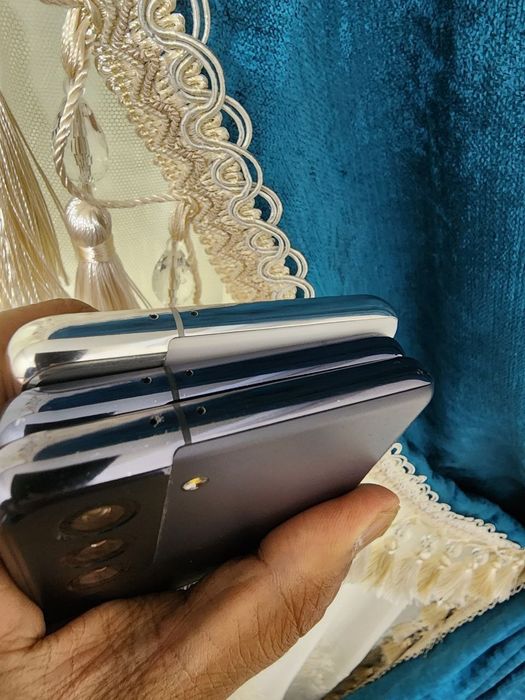 Samsung s21   5G  256gb