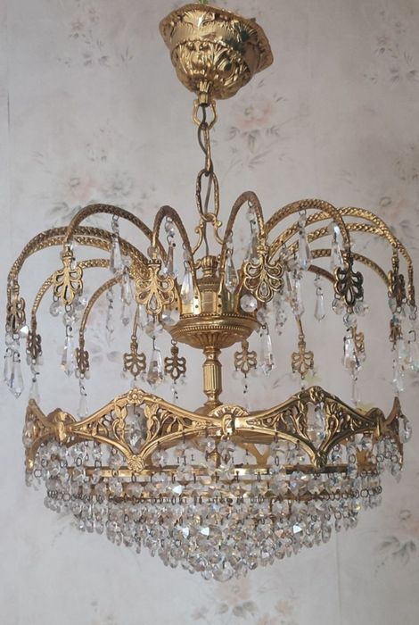 Кристален полилей