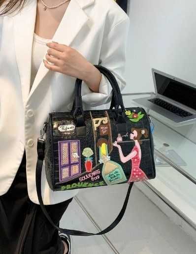 Дамска екстравагантна чанта