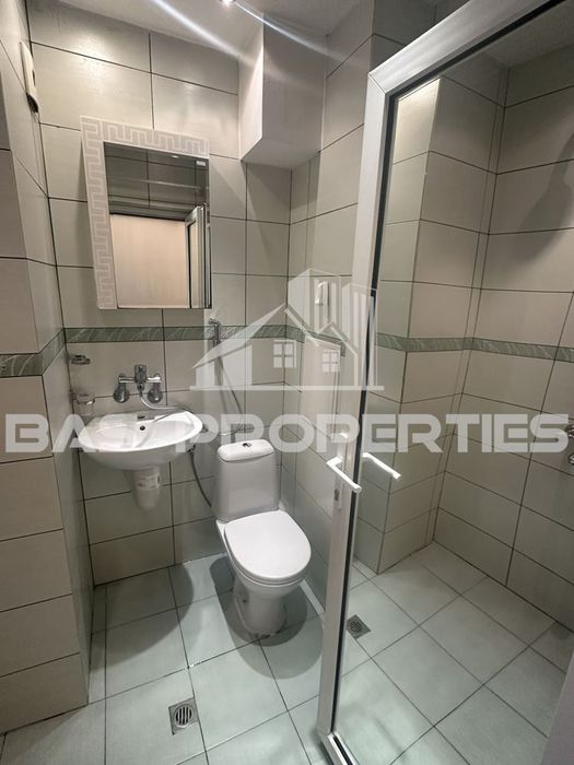 Дава се под наем Тристаен апартамент в София, Иван Вазов - 70 кв.м за 750 € - Снимка #12