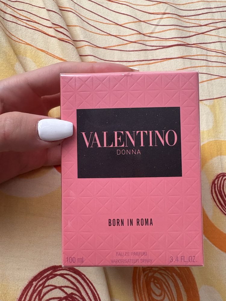 Дамски порфюм Valentino Donna Born in Roma