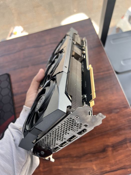 MSI suprim RTX3070ti 8gb